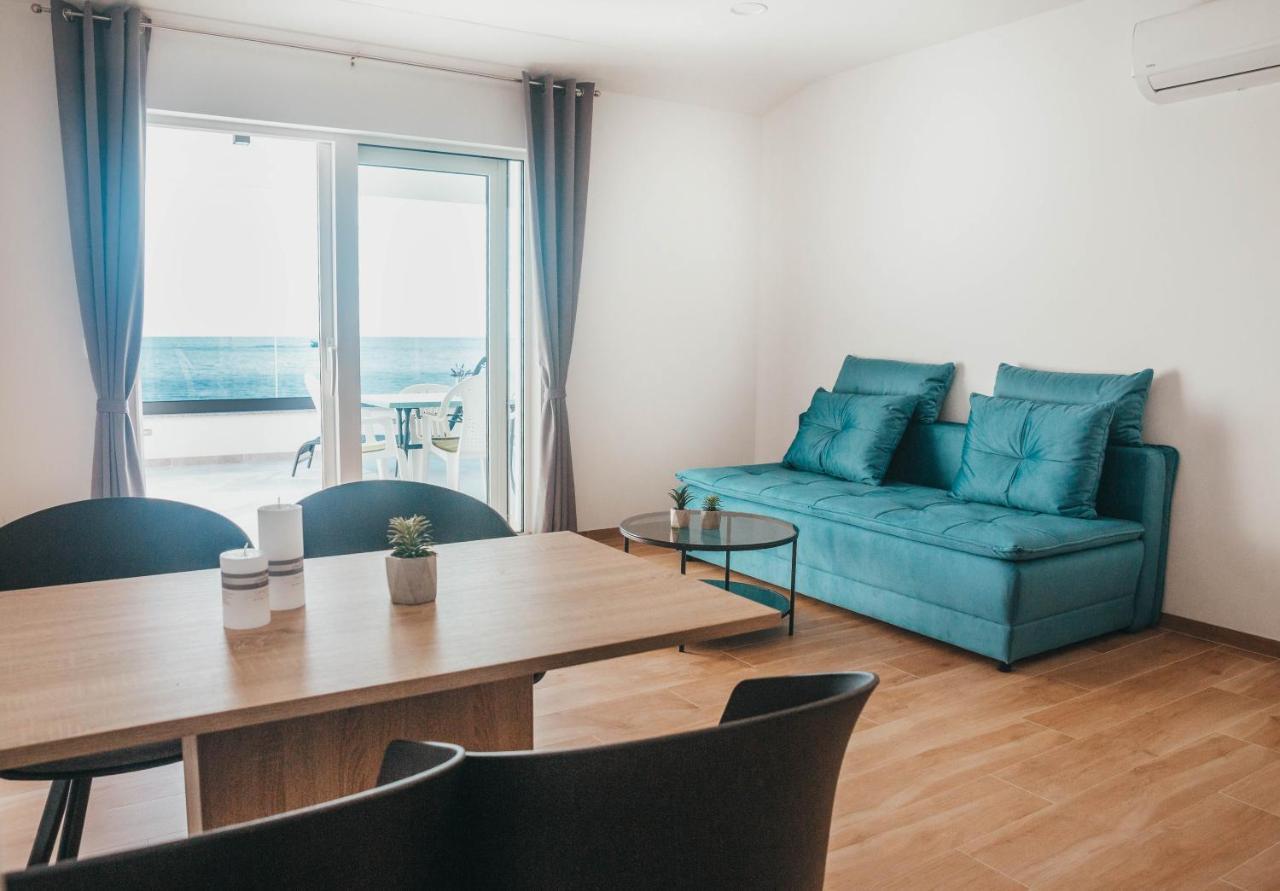 Apartments Nina Brist Zewnętrze zdjęcie